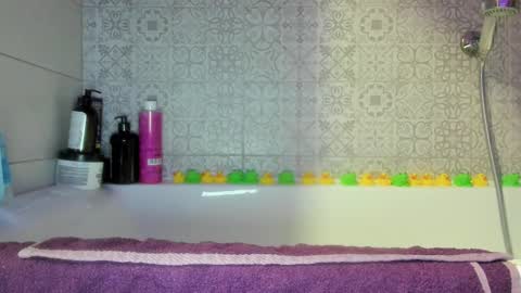 Summer BABY online show from 02/22/25, 05:02