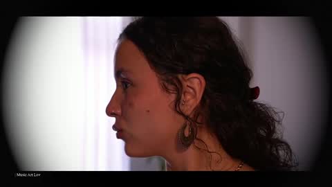 Snapshot of be_lov chatting on 09/30/25, 08:36 Call me Bells Next Stream on Wednesday Feb 26 online show from 09/30/25, 08:36