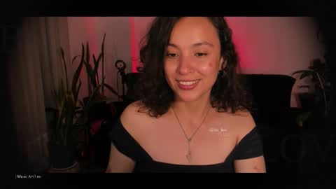 Snapshot of be_lov chatting on 10/21/25, 10:32 Call me Bells Next Stream on Wednesday Feb 26 online show from 10/21/25, 10:32