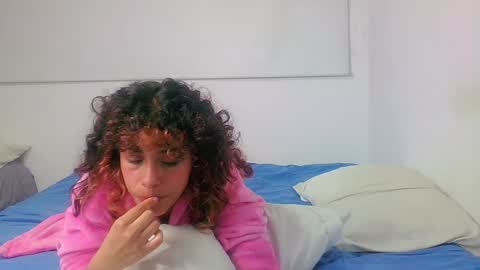 Sara  Juan online show from 12/22/24, 02:28