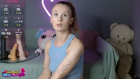 Snapshot of bea_doll chatting on 06/13/26, 02:53 Bea online show from 06/13/26, 02:53