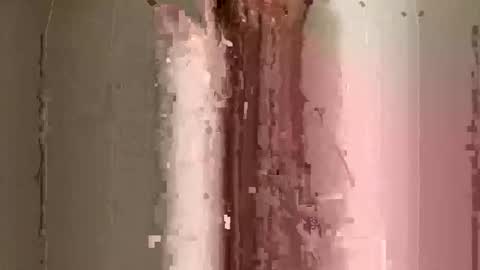 Snapshot of beachguy469 chatting on 10/03/25, 04:09 BeachGuy online show from 10/03/25, 04:09