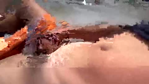 Snapshot of beachguy469 chatting on 10/15/25, 02:39 BeachGuy online show from 10/15/25, 02:39