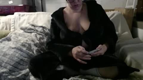 BeachyMILF online show from 12/19/25, 02:02