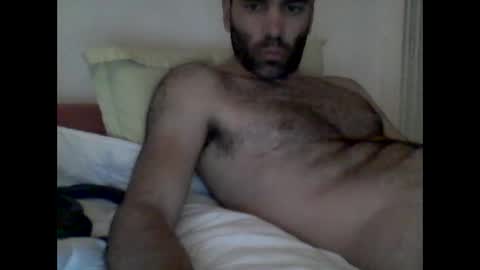 Snapshot of bear14250949 chatting on 10/15/25, 06:41 bear14250949 online show from 10/15/25, 06:41