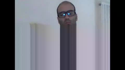 Snapshot of bear14250949 chatting on 11/11/25, 10:37 bear14250949 online show from 11/11/25, 10:37