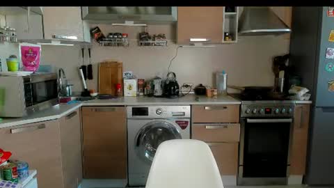 bear_beer130 online show from 06/19/26, 04:55
