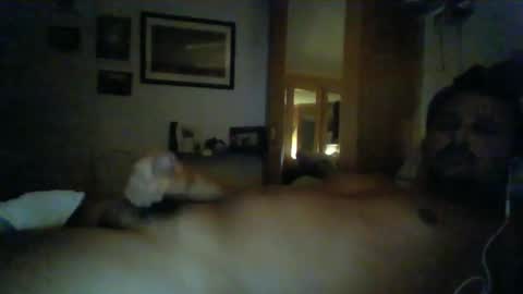 bearboudior online show from 01/14/25, 12:22