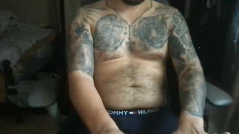 Snapshot of bearcito94 chatting on 05/08/26, 10:04 Bearcito online show from 05/08/26, 10:04