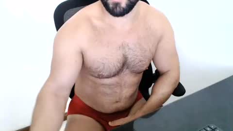 Snapshot of beard_top_guy chatting on 09/27/25, 02:22 Beard Guy online show from 09/27/25, 02:22