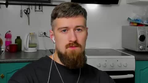 Snapshot of bearded_legend chatting on 11/15/25, 10:15 Zeus online show from 11/15/25, 10:15