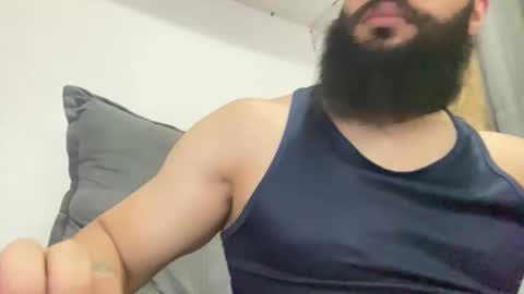 Snapshot of beardmax chatting on 03/03/26, 08:42 Min online show from 03/03/26, 08:42