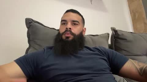 Snapshot of beardmax chatting on 03/20/26, 07:30 Min online show from 03/20/26, 07:30