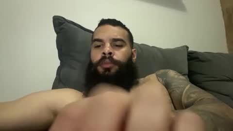 Snapshot of beardmax chatting on 03/27/26, 12:49 Min online show from 03/27/26, 12:49