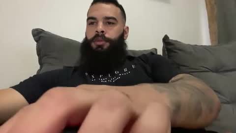 Snapshot of beardmax chatting on 04/09/26, 10:09 Min online show from 04/09/26, 10:09