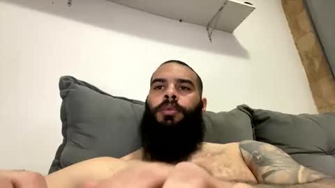 Snapshot of beardmax chatting on 05/04/26, 09:22 Min online show from 05/04/26, 09:22