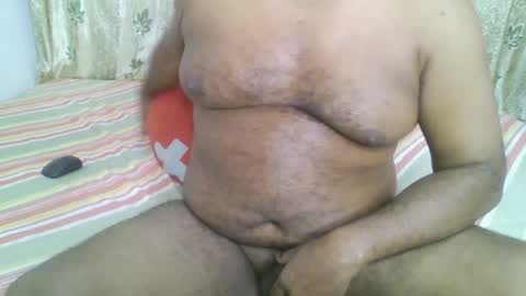 Snapshot of beargryzzly chatting on 12/22/24, 11:11 Grizzly online show from 12/22/24, 11:11