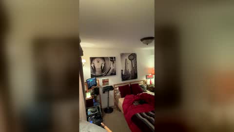 bearmeat4you online show from 12/14/25, 05:57