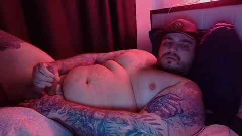 Snapshot of bearway30 chatting on 02/13/25, 03:07 Bearway31 online show from 02/13/25, 03:07