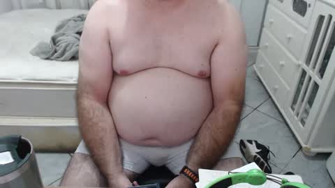 Snapshot of beastbearmg chatting on 09/23/25, 01:41 beastbearmg online show from 09/23/25, 01:41