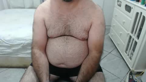 Snapshot of beastbearmg chatting on 10/26/25, 01:11 beastbearmg online show from 10/26/25, 01:11