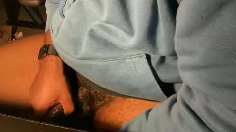 beasy2 online show from 11/13/25, 04:17