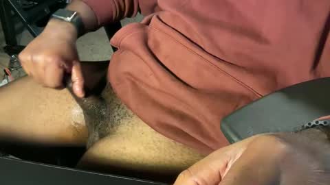 beasy2 online show from 12/19/25, 06:48