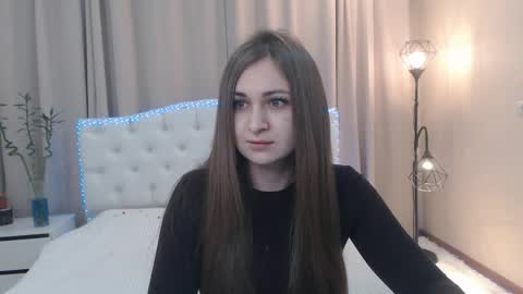 Snapshot of beataangel chatting on 03/14/26, 07:47 beataangel online show from 03/14/26, 07:47