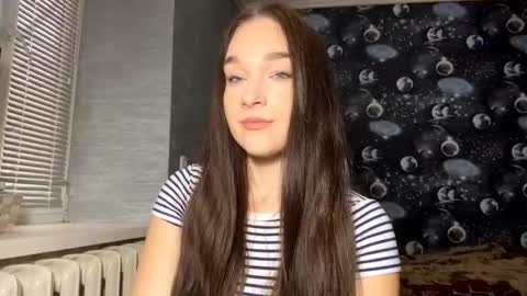 Jasmine online show from 12/04/25, 06:44