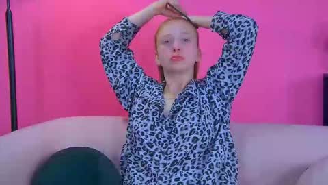 Beatrice online show from 11/27/25, 06:54