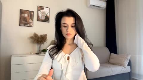 Snapshot of beatriceesmond chatting on 10/27/25, 11:14 Katie online show from 10/27/25, 11:14