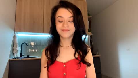 Snapshot of beatriceesmond chatting on 11/16/25, 07:14 Katie online show from 11/16/25, 07:14