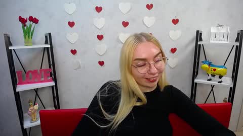 Snapshot of beatriceflyy chatting on 12/11/24, 04:53 BeatriceFlyy online show from 12/11/24, 04:53