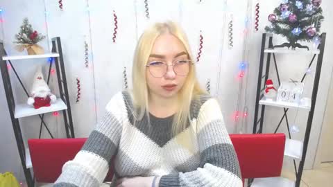 Snapshot of beatriceflyy chatting on 01/04/25, 09:10 BeatriceFlyy online show from 01/04/25, 09:10