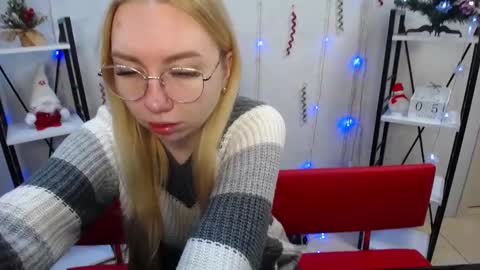 Snapshot of beatriceflyy chatting on 01/05/25, 06:02 BeatriceFlyy online show from 01/05/25, 06:02