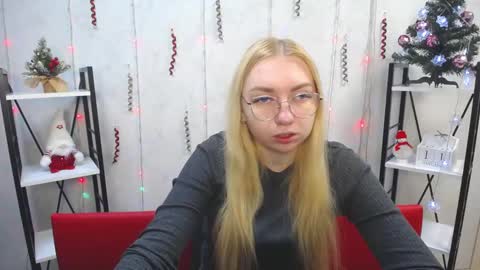 Snapshot of beatriceflyy chatting on 01/12/25, 06:06 BeatriceFlyy online show from 01/12/25, 06:06