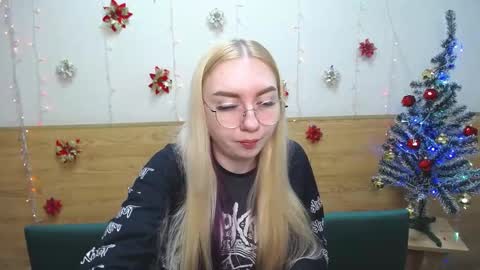 Snapshot of beatriceflyy chatting on 01/20/25, 09:24 BeatriceFlyy online show from 01/20/25, 09:24