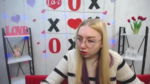 Snapshot of beatriceflyy chatting on 01/25/25, 06:01 BeatriceFlyy online show from 01/25/25, 06:01