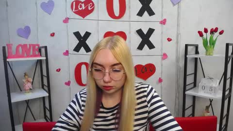 Snapshot of beatriceflyy chatting on 03/05/25, 01:17 BeatriceFlyy online show from 03/05/25, 01:17