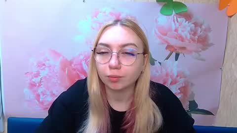 Snapshot of beatriceflyy chatting on 09/30/25, 11:26 BeatriceFlyy online show from 09/30/25, 11:26