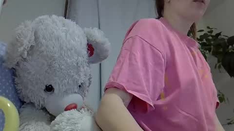 Snapshot of beatricetender chatting on 03/06/25, 07:10 BeatriceTender online show from 03/06/25, 07:10