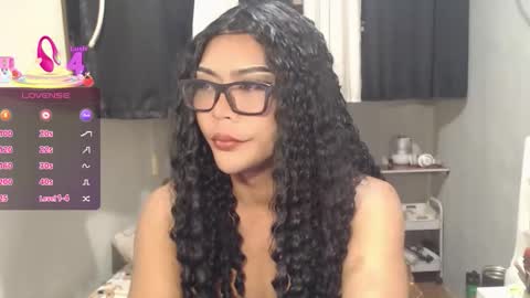 Snapshot of beatrix022 chatting on 05/26/26, 04:47 beatrix022 online show from 05/26/26, 04:47