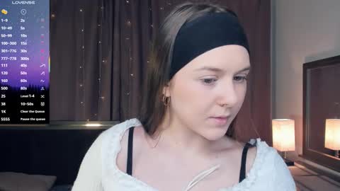 Beatrix or Triss3 online show from 10/07/25, 05:26