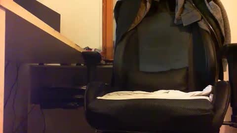 beaugosse39 online show from 10/22/25, 06:13