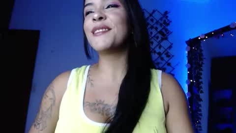 Snapshot of beautibellah chatting on 02/01/26, 12:53 beautibellah online show from 02/01/26, 12:53