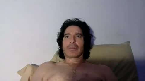 Snapshot of beautifukk chatting on 01/13/25, 05:55 beautifukk online show from 01/13/25, 05:55