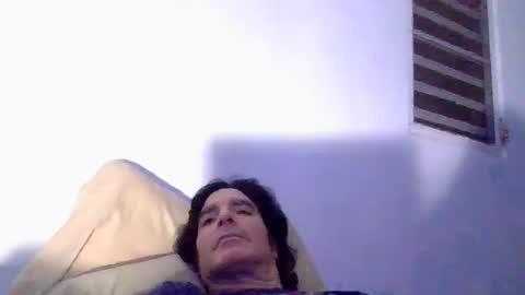 Snapshot of beautifukk chatting on 01/13/25, 10:35 beautifukk online show from 01/13/25, 10:35