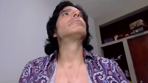 Snapshot of beautifukk chatting on 01/16/25, 11:04 beautifukk online show from 01/16/25, 11:04