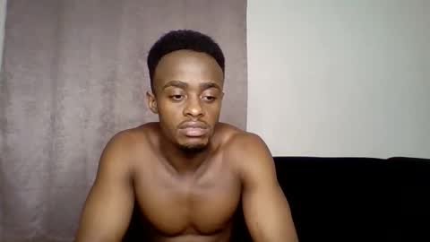 Snapshot of beautiful_and_lovely chatting on 05/11/26, 05:13 Chelsea and Raymond online show from 05/11/26, 05:13
