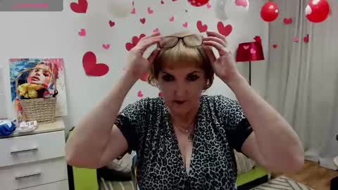 your Lana online show from 02/08/25, 09:35